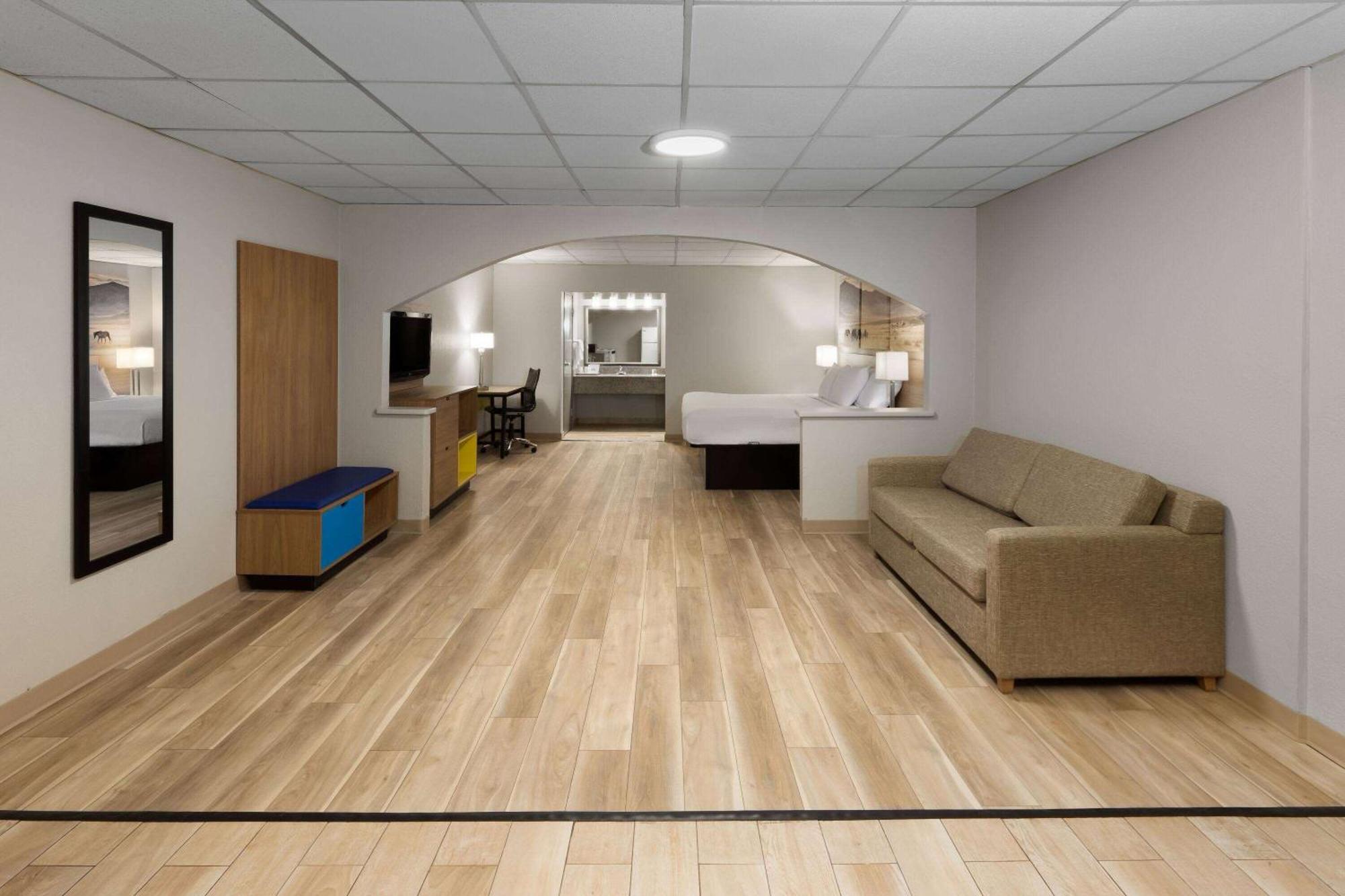 Days Inn By Wyndham Oklahoma City Esterno foto