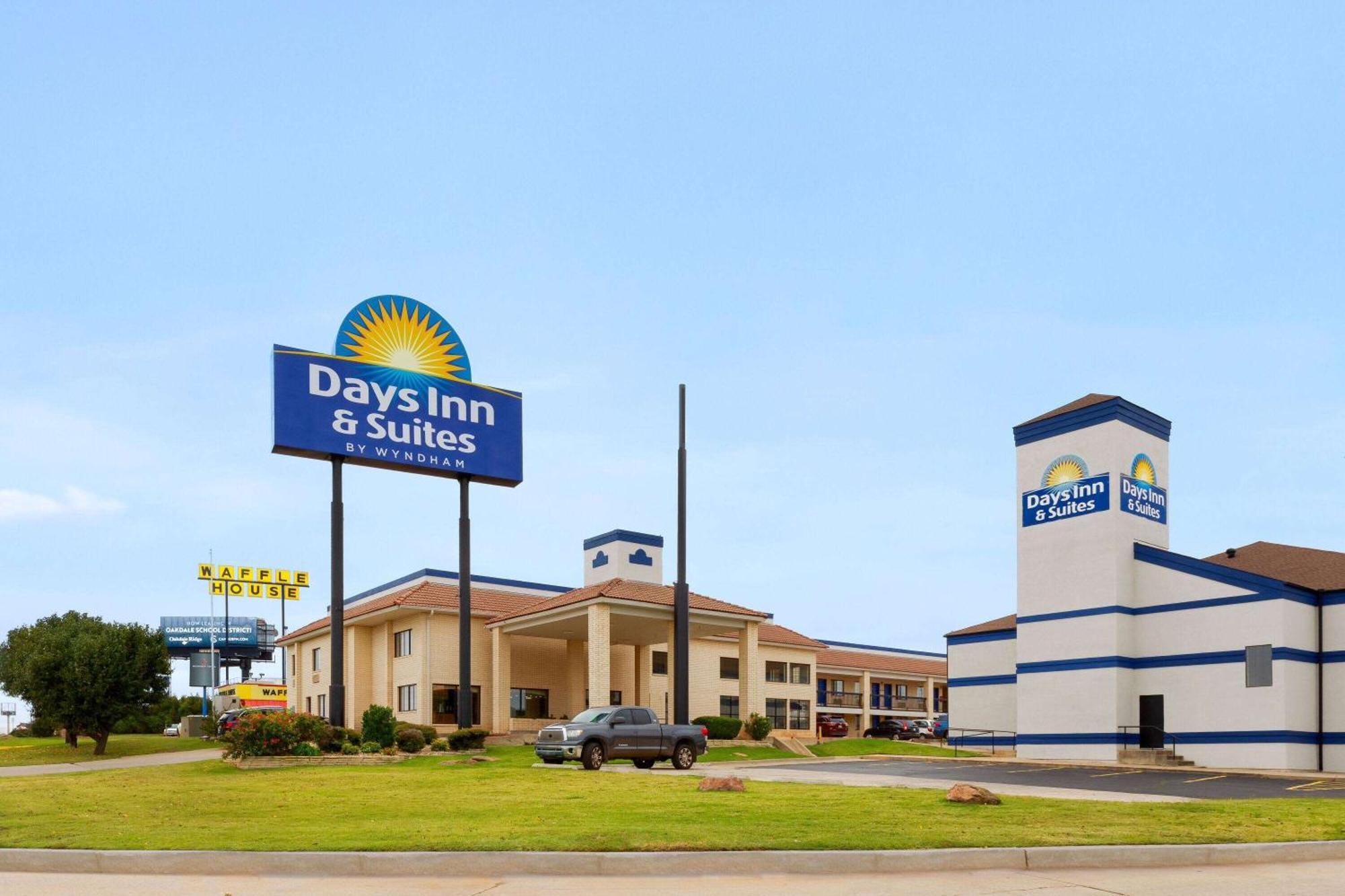 Days Inn By Wyndham Oklahoma City Esterno foto